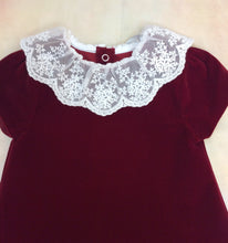 Load image into Gallery viewer, IW31023Bur Girls Christimas Holiday velvet with Lace Collar-Nenes Lullaby Boutique Inc-Nenes Lullaby Boutique Inc