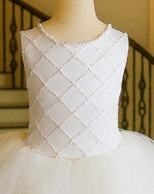 Load image into Gallery viewer, P1740 Elite Collection 2026 by Christie Helene