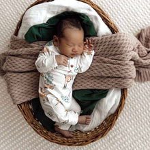 Load image into Gallery viewer, Kanga Organic Growsuit: 3-6 Months (00)