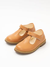 Load image into Gallery viewer, Marie Nicole Clothing - T-Strap Mary Jane Hard Sole Shoes: Onyx / 5C