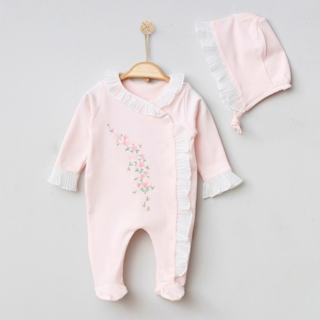 Omnis Pura - Elegant Lace Pleated Girl's Newborn Onesie & Bonnet Set: Pink / 3-6M