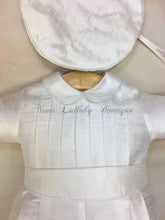 Load image into Gallery viewer, Andrew Boys Designer Silk Christening / Baptism outfit by Piccolo Bacio with newsboy cap Made in the USA