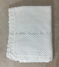 Load image into Gallery viewer, Charlotte/Dotted Manta Ligh cream 100 % Cotton Knit Blanket hand Crochet edge