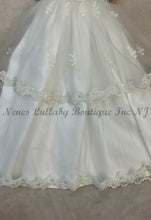 Load image into Gallery viewer, Fabiola Girls Diamond White Tulle/Lace Christening Gown / Baptism Gown by Piccolo Bacio