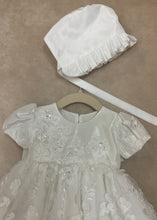 Load image into Gallery viewer, Casey