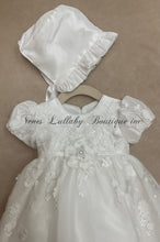 Load image into Gallery viewer, Chloe