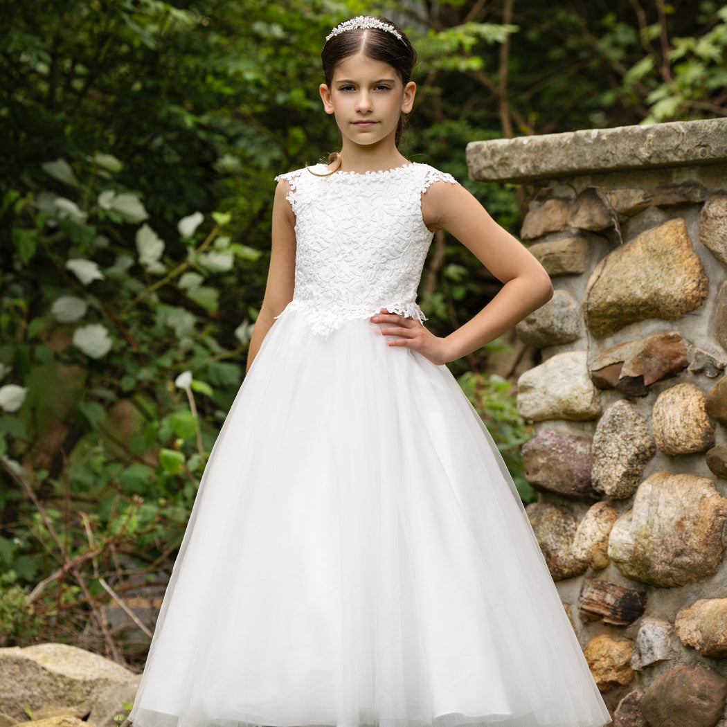 19420 Diamond White Cap Sleeve Venise Lace Basque Waist Communion Dress