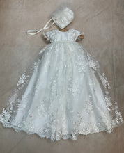 Load image into Gallery viewer, Piccolo Bacio Girls Christening / Baptism Gown Vanina