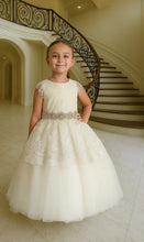 Load image into Gallery viewer, Jamie Couture 2026 Christie Helene