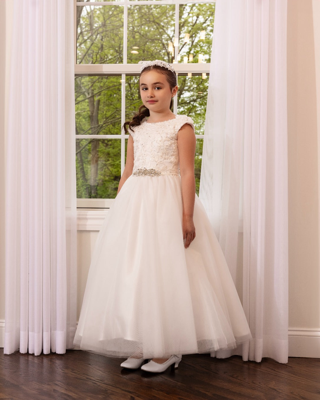 Classy Lace Girls White Graduation Dresses MD19407 Designer Communion Dress Classy Lace Girls White Graduation Dresses MD19407 Designer Communion Dress