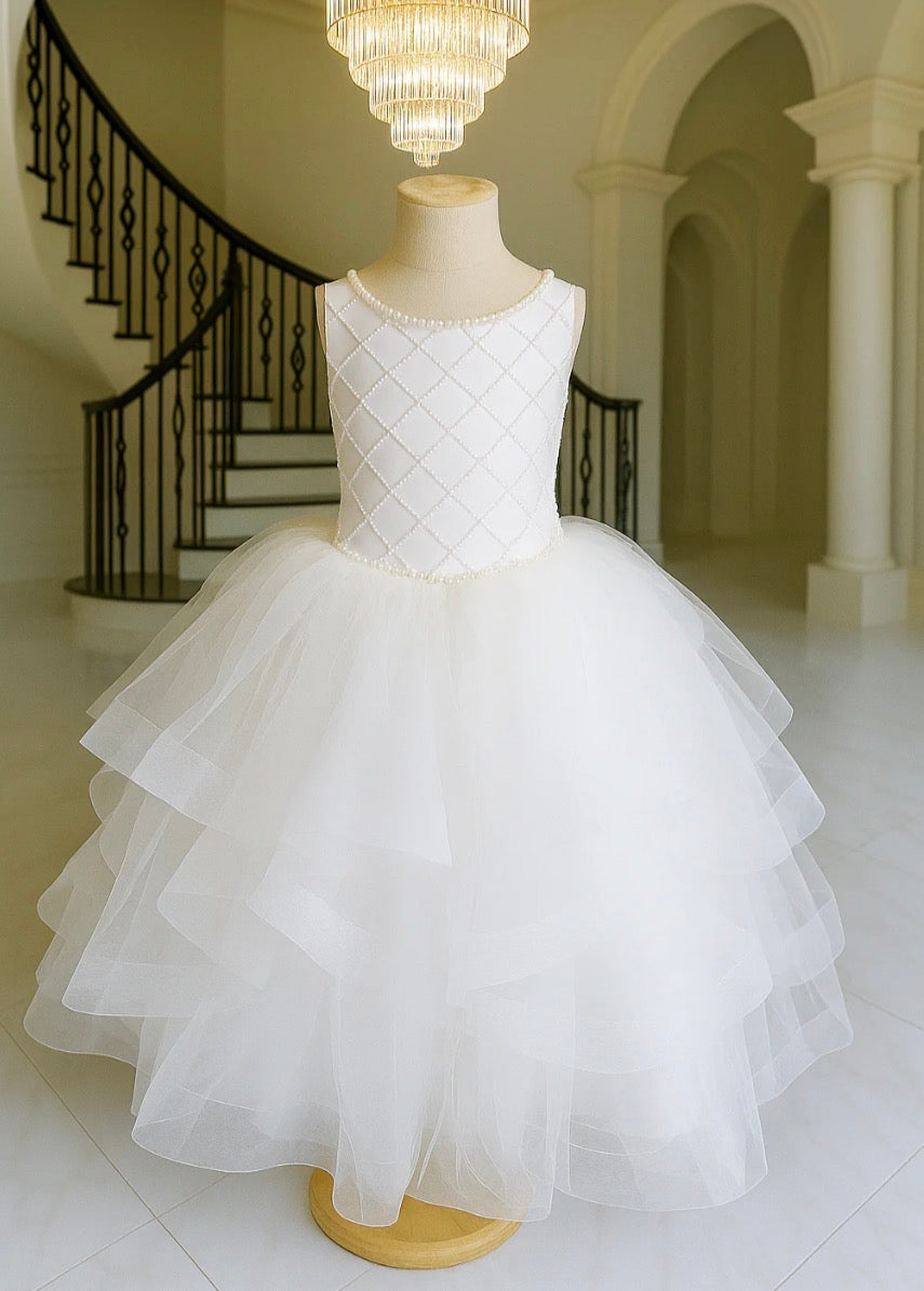 P1740 Elite Collection 2026 by Christie Helene