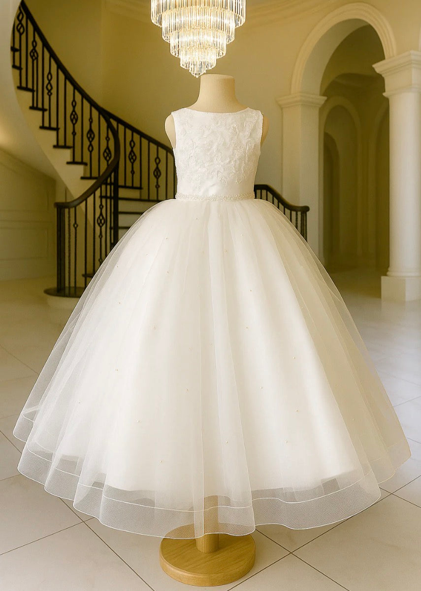 P1745 Elite Collection 2026 by Christie Helene