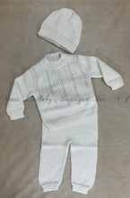 Load image into Gallery viewer, Rocio boys Pima cotton two piece set with matching cap Light cream