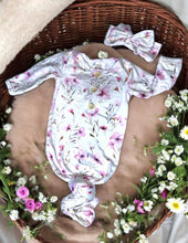 Load image into Gallery viewer, Baby in Styles - Dainty Pastel flowers - Nenes Lullaby Boutique Inc