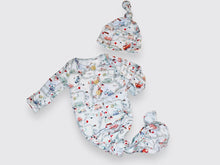 Load image into Gallery viewer, Baby in Styles - Road map boys knotted gown and hat set - Nenes Lullaby Boutique Inc
