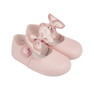 B750 Girls Soft Sole baby shoes with matching bow: White / UK Size  0/EU Size 16