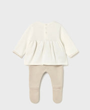 Load image into Gallery viewer, infant Girl Knit Leg warmer set 2553B