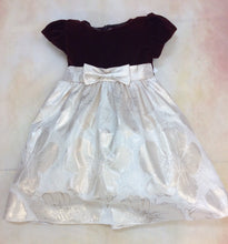 Load image into Gallery viewer, TOC985GD Girls Brocade &amp; Velvet Holiday Traditional Dress-pi-Nenes Lullaby Boutique Inc