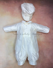 Load image into Gallery viewer, Lorenzo_ws_kn by Piccolo Bacio boys white silk christening suit with knicker pant matching newsboy cap-Piccolo Bacio Christening-Nenes Lullaby Boutique Inc