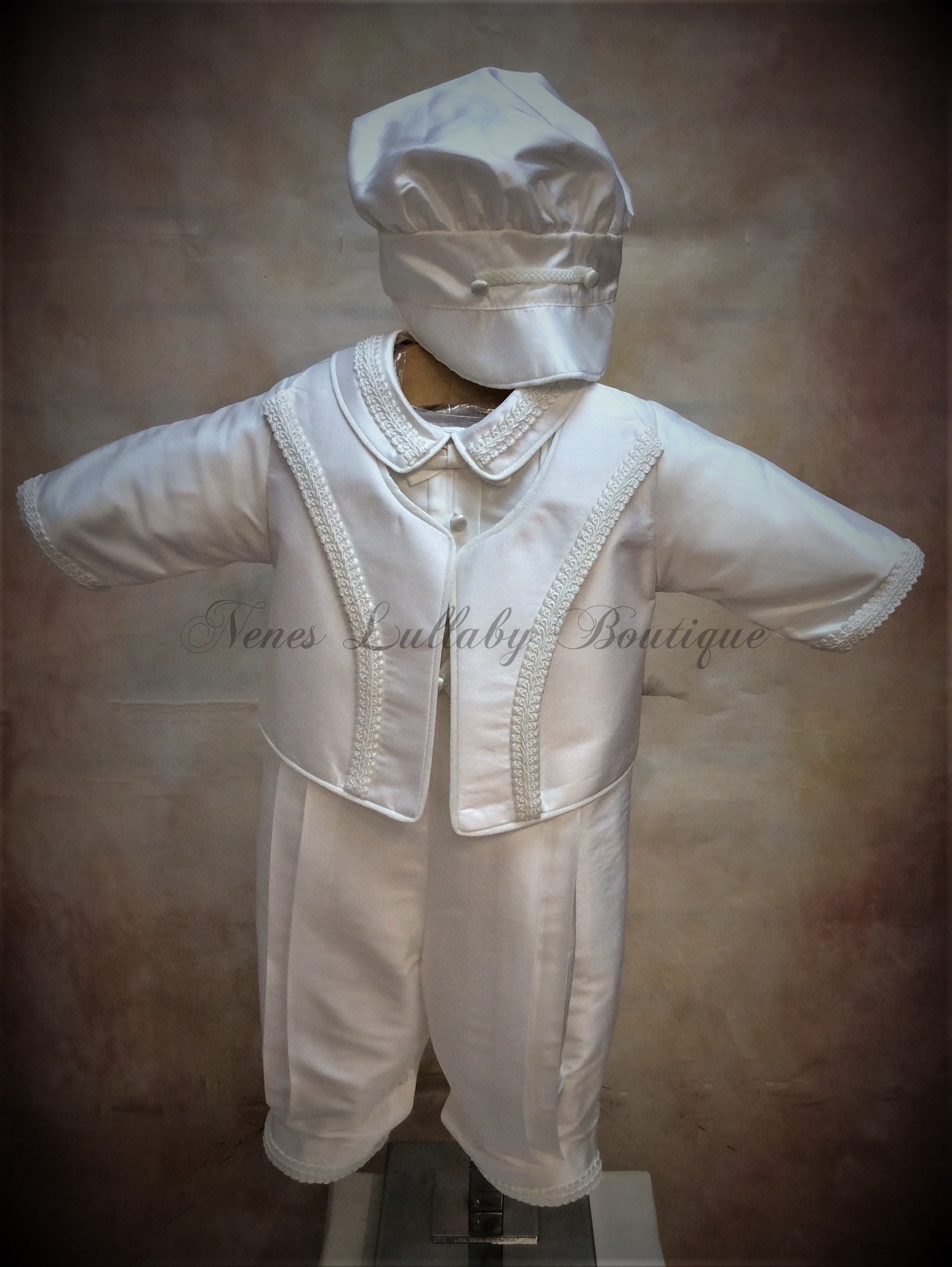 Franco Boys White Silk Christening suit by Piccolo Bacio PB_Franco_ws_lp-Piccolo Bacio Christening-Nenes Lullaby Boutique Inc